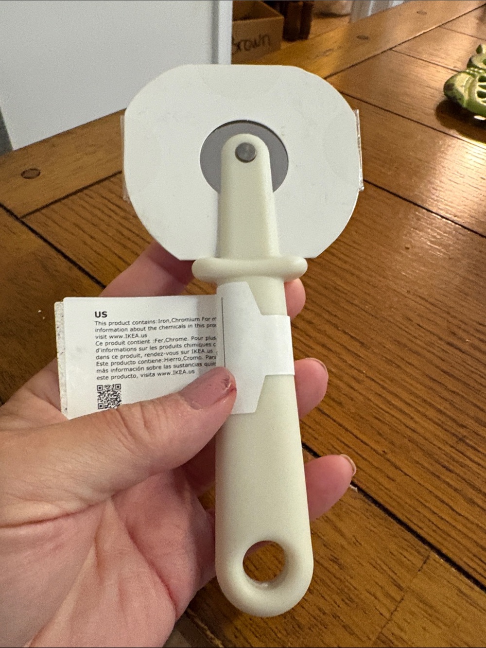 IKEA White Pizza Cutter